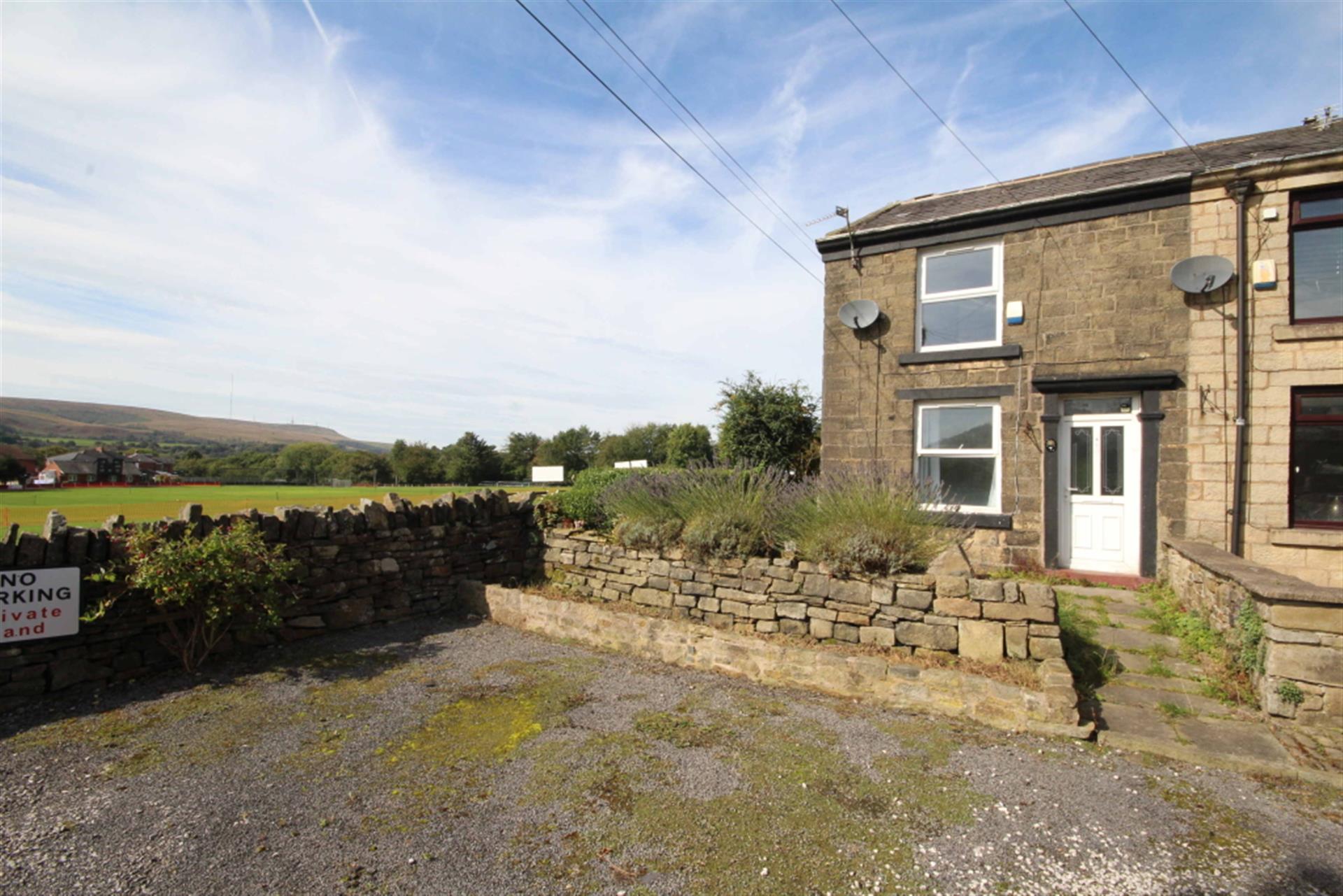2 bedroom cottage house To Let in Egerton, Bolton, Greater Manchester - Photo.