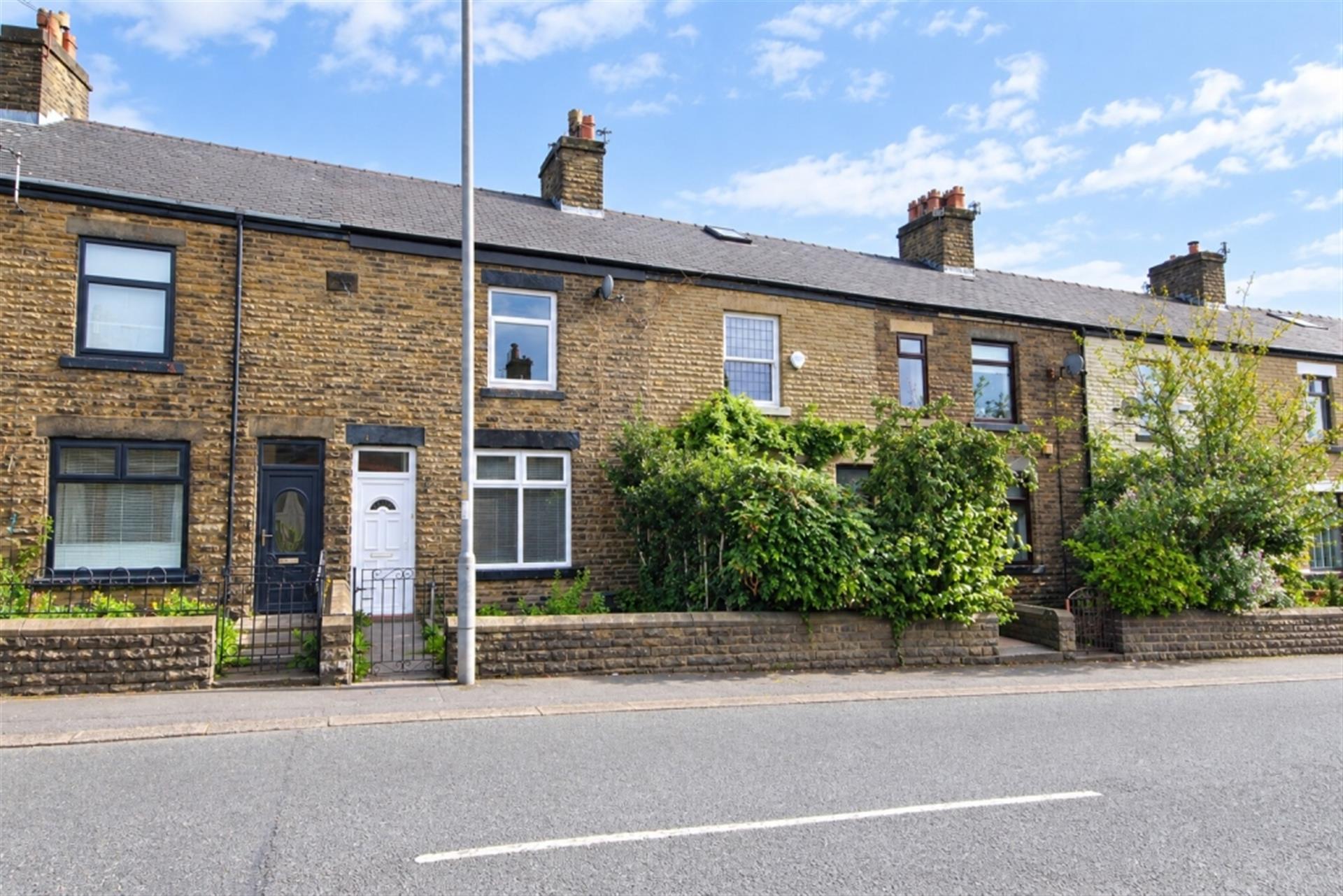 3 bedroom terraced house To Let in Bromley Cross, Bolton, Greater Manchester - Photo.