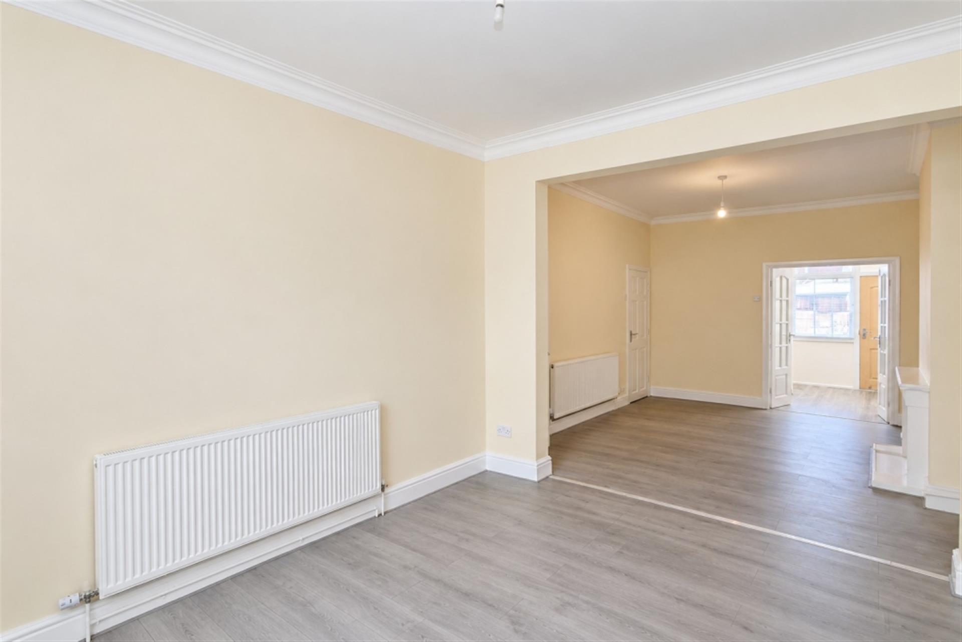 3 bedroom terraced house To Let in Bromley Cross, Bolton, Greater Manchester - Photo.