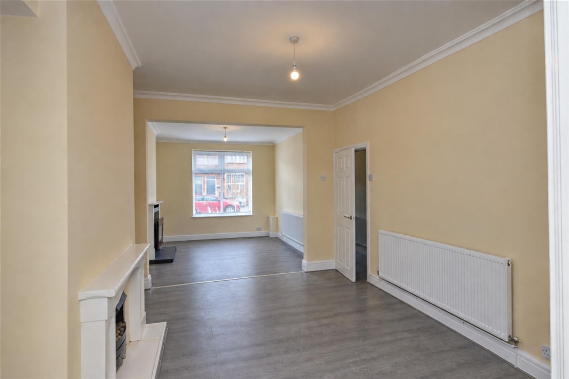 3 bedroom terraced house To Let in Bromley Cross, Bolton, Greater Manchester - Photo.