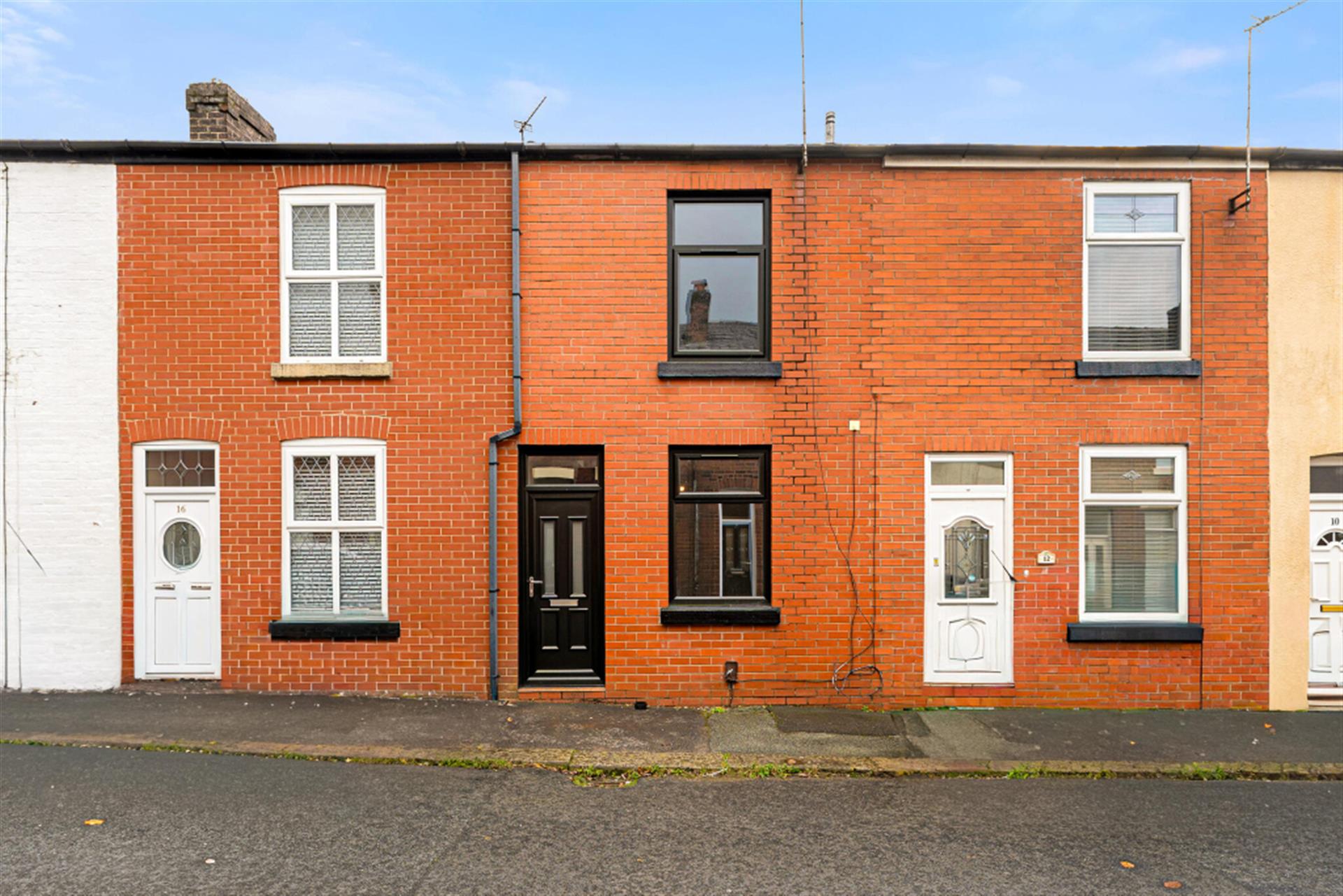 2 bedroom terraced house To Let in Bromley Cross, Bolton, Greater Manchester - Main Photo.