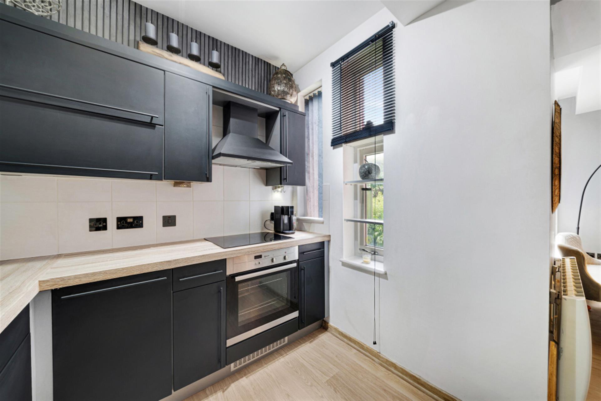 2 bedroom apartment flat / apartment To Let in Bolton, Greater Manchester - Kitchen.
