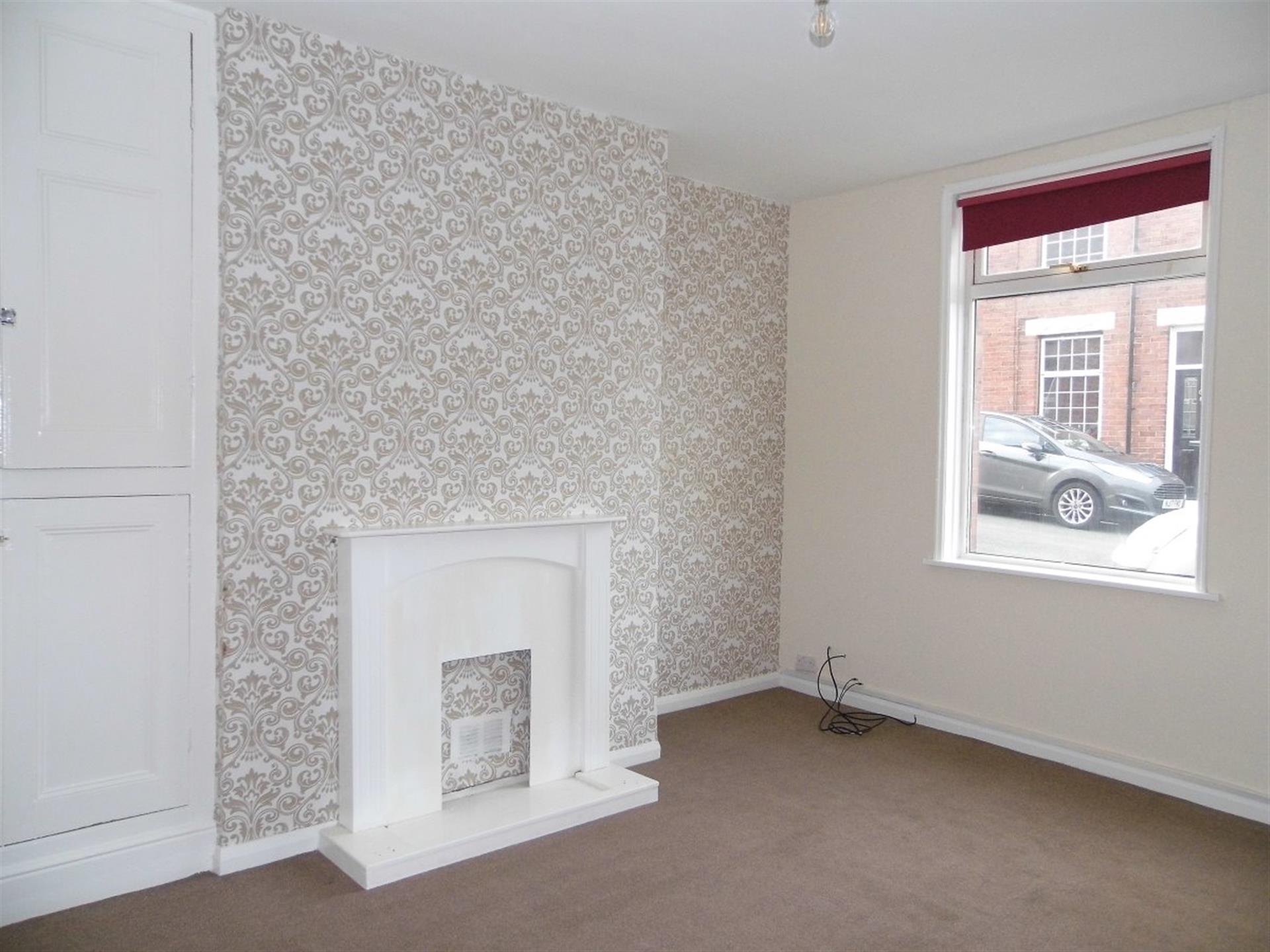 2 bedroom terraced house To Let in Co Durham - photograph 5.