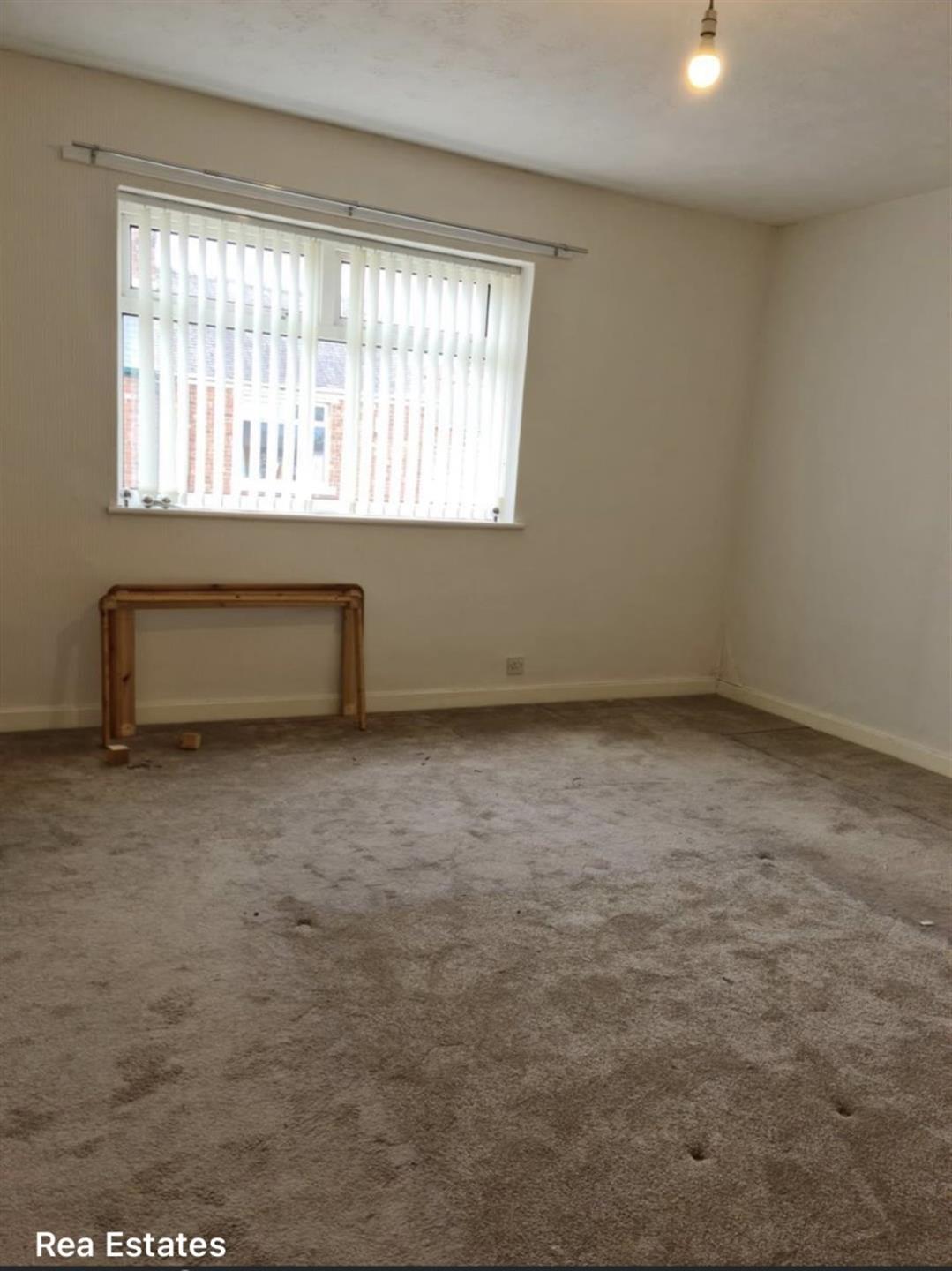 2 bedroom terraced house To Let in Saint Helens - photograph 10.