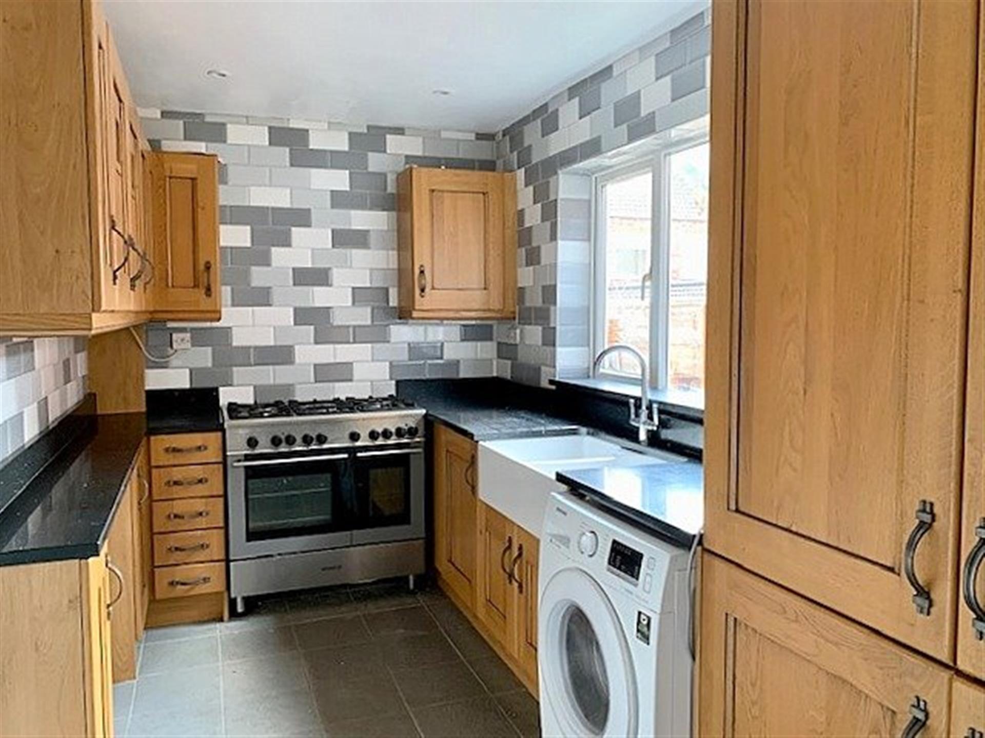 2 bedroom terraced house To Let in Shildon - photograph 5.