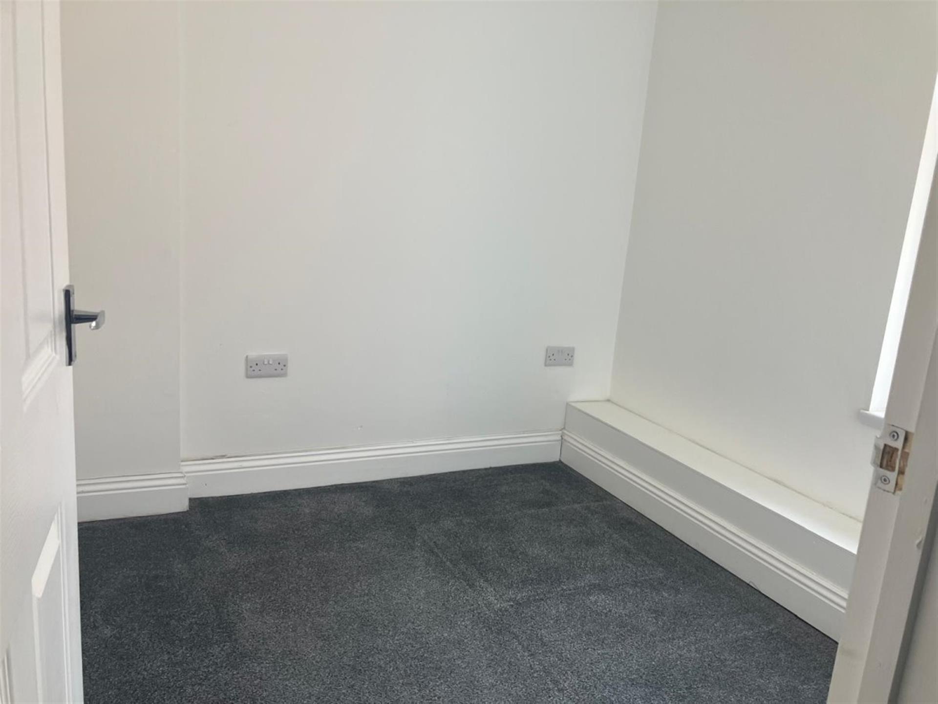 2 bedroom terraced house To Let in Bishop Auckland - photograph 7.