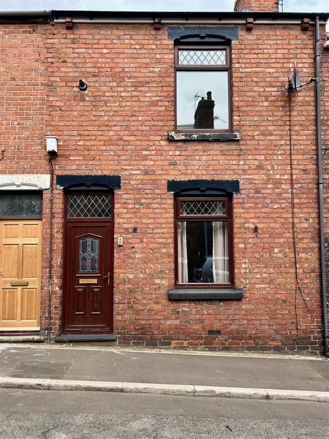 2 bedroom terraced house To Let in Ferryhill - Main Image.