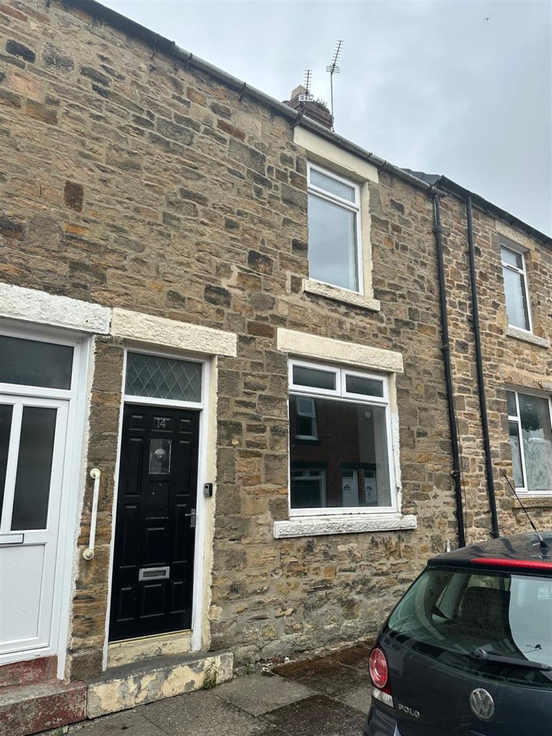 2 bedroom terraced house To Let in Shildon - Main Image.