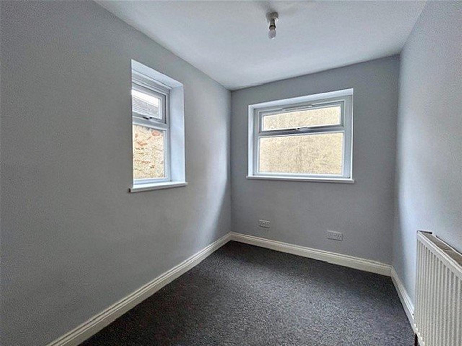 3 bedroom terraced house To Let in Hunwick - photograph 6.