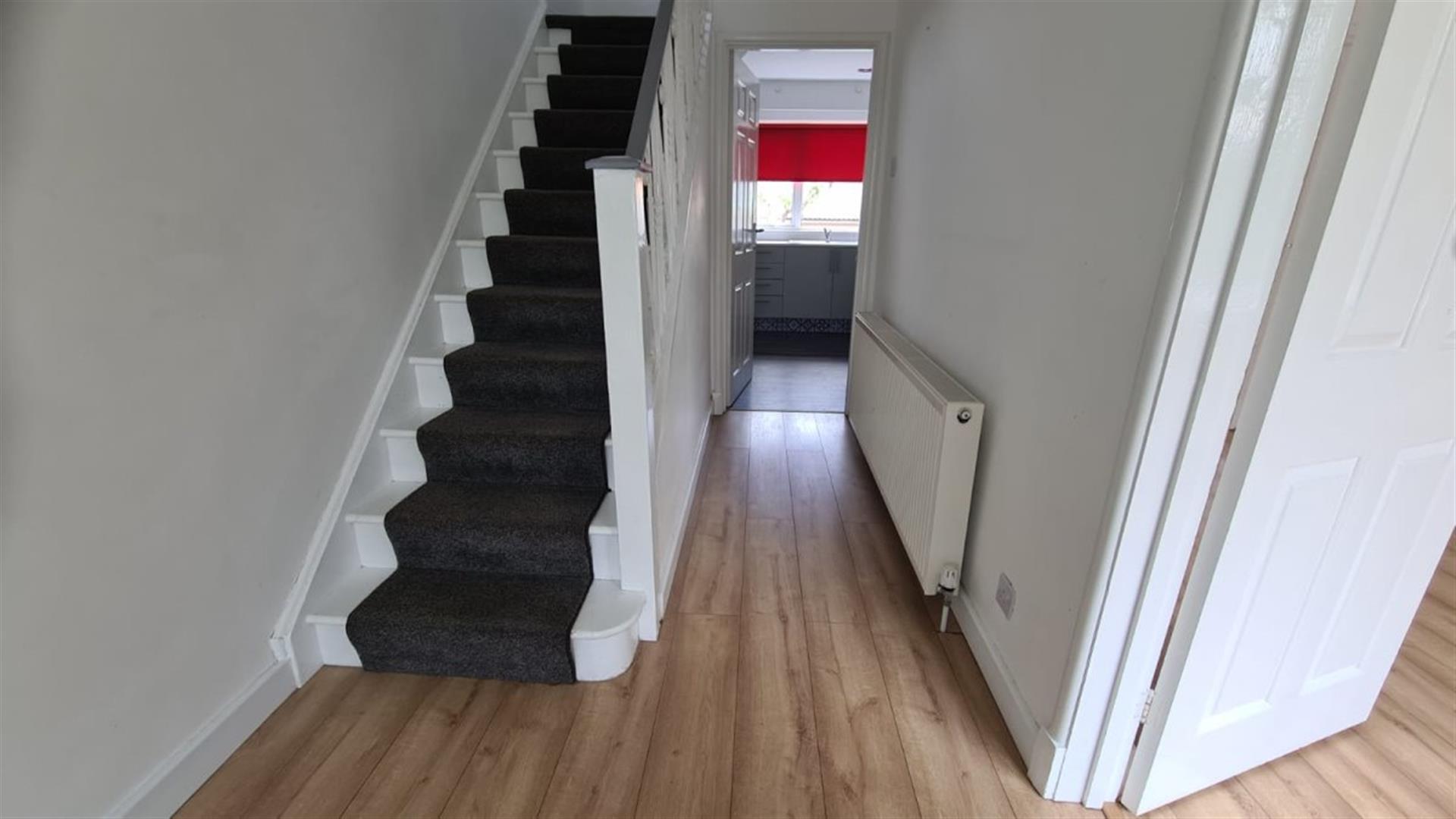 3 bedroom semi-detached house To Let in Bishop Auckland - photograph 3.