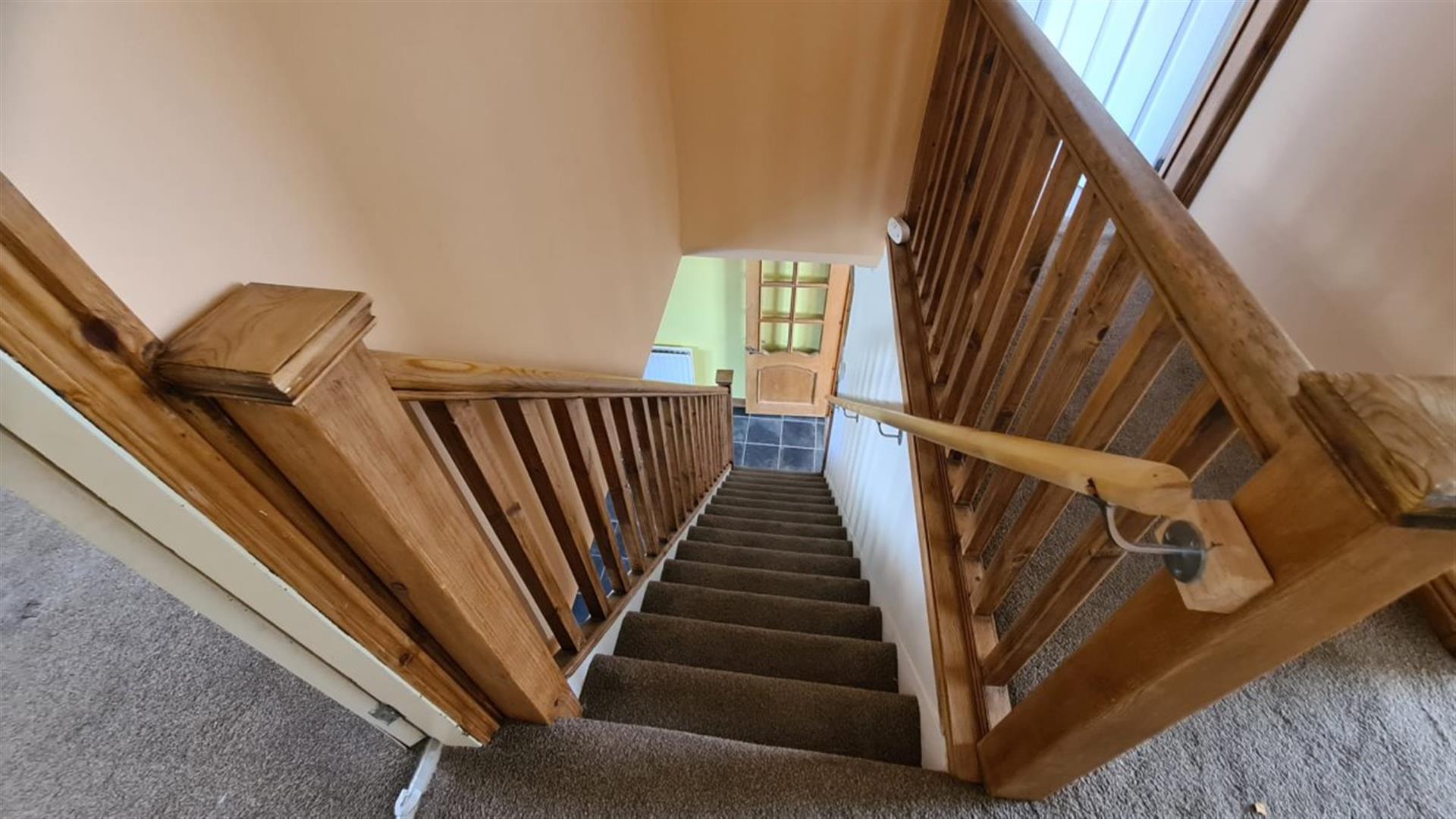 2 bedroom terraced house To Let in Bishop Auckland - photograph 8.