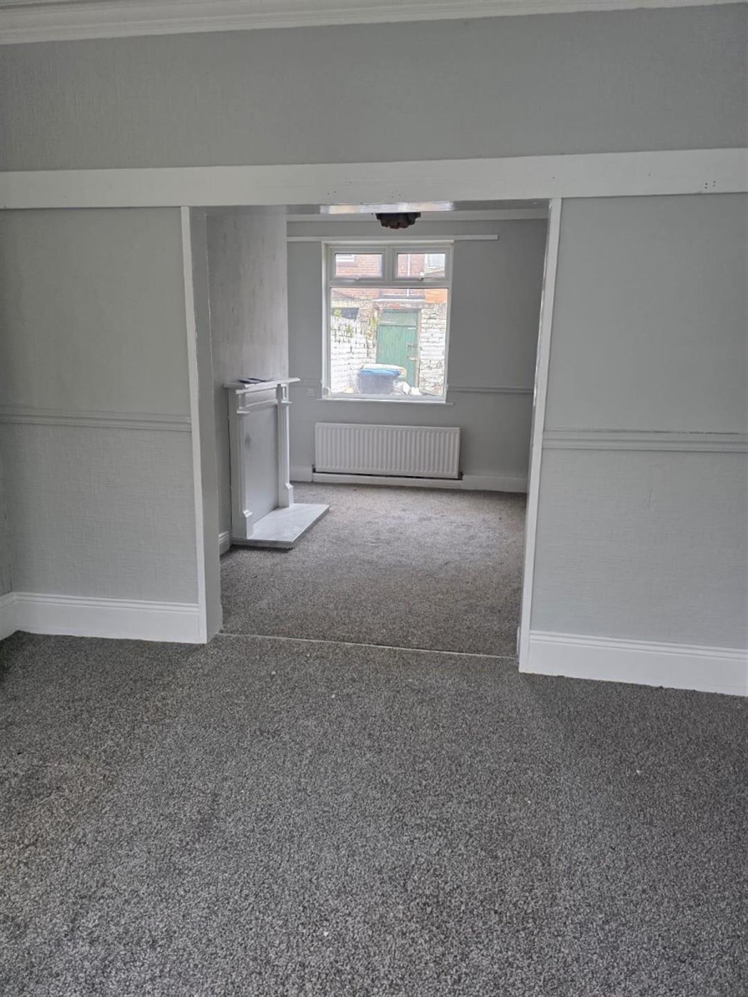 2 bedroom terraced house Let Agreed in Shildon - photograph 5.