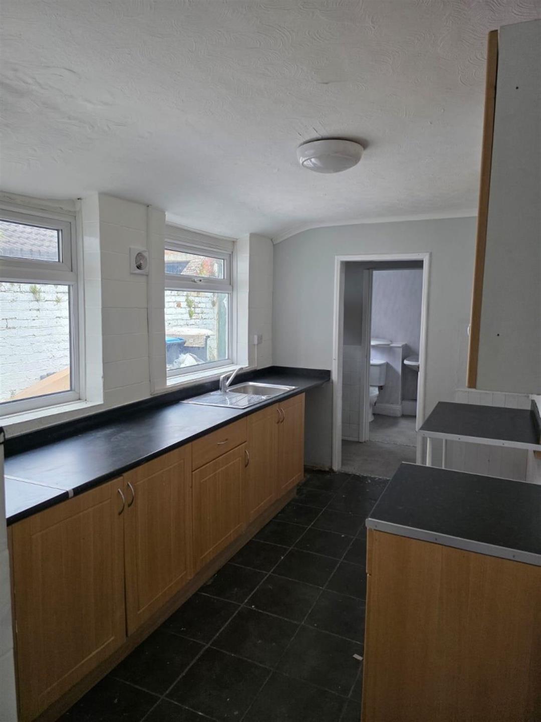 2 bedroom terraced house Let Agreed in Shildon - photograph 22.