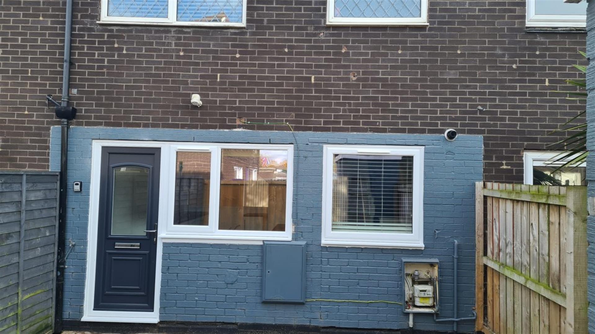 3 bedroom terraced house To Let in Newton Aycliffe - photograph 2.