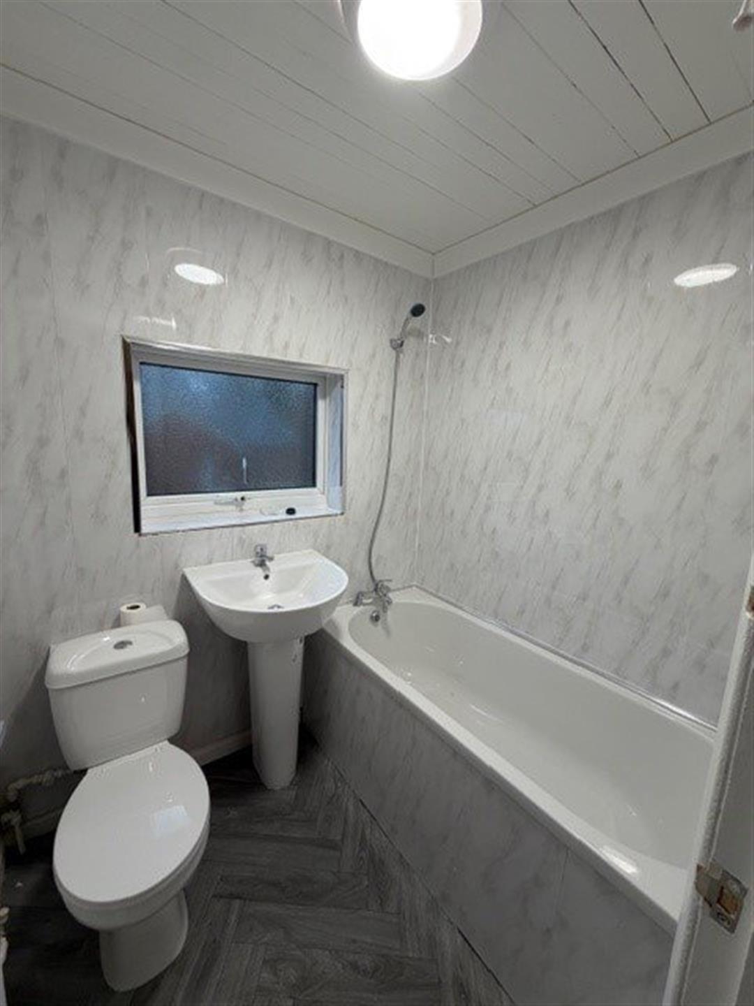 Terraced House To Let in Bishop Auckland - Property photograph.