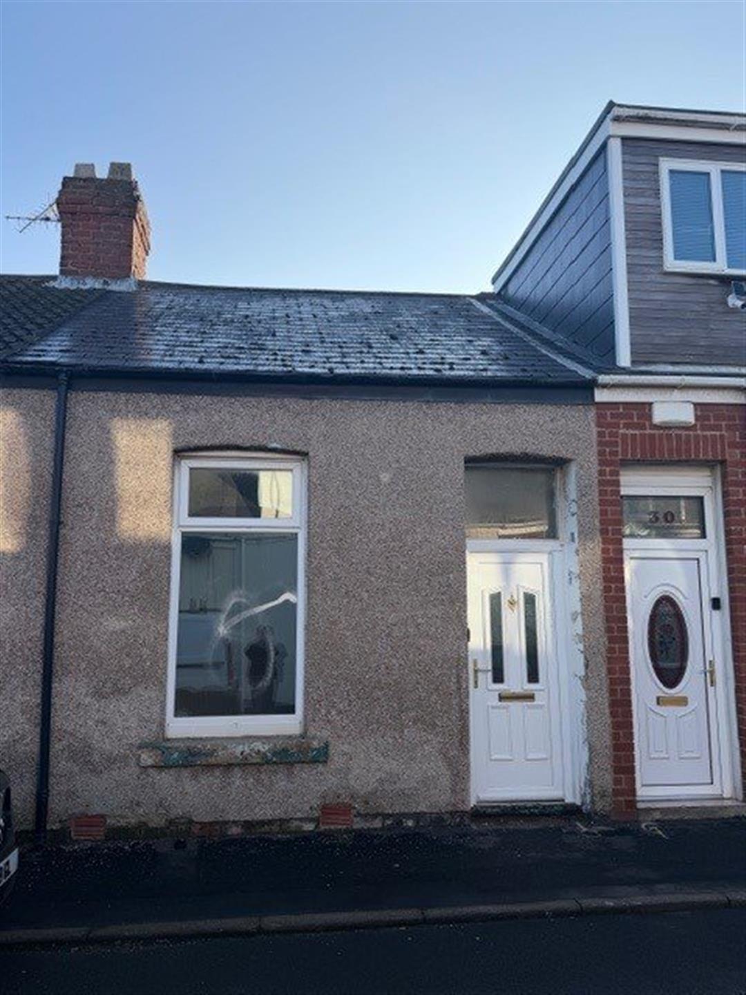 1 bedroom cottage house To Let in Grangetown - Main Image.