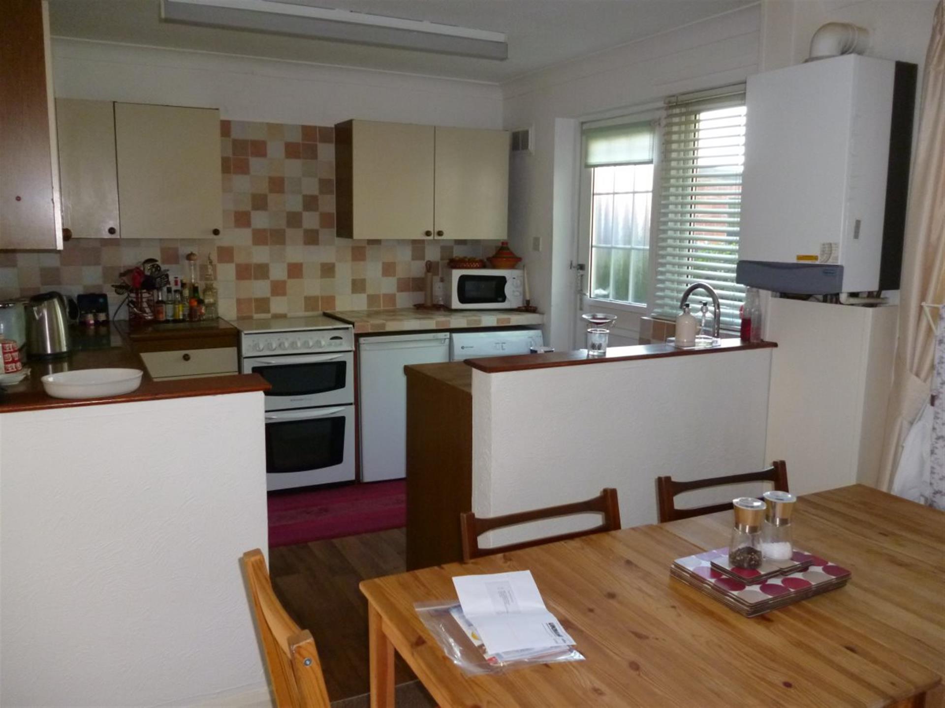 2 bedroom terraced house To Let in Bishop Auckland - Property photograph.