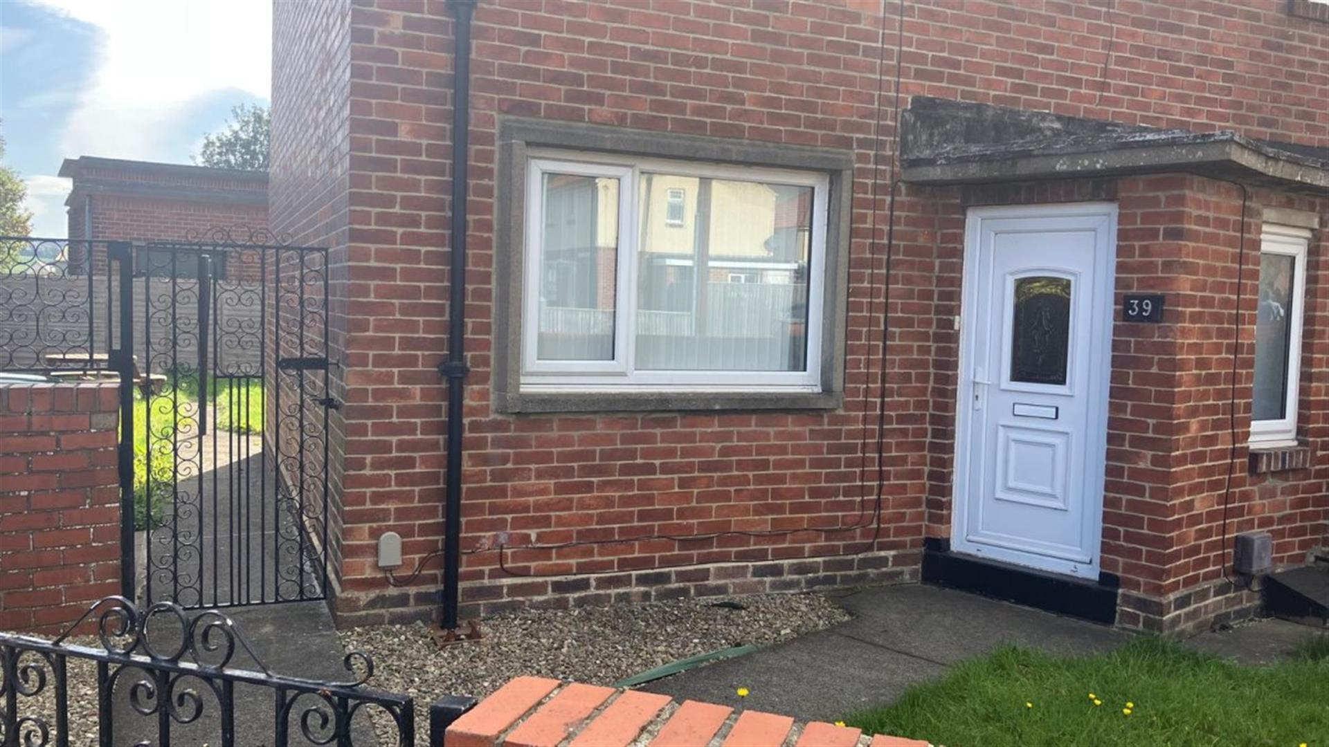 2 bedroom semi-detached house To Let in Bishop Auckland - Main Image.