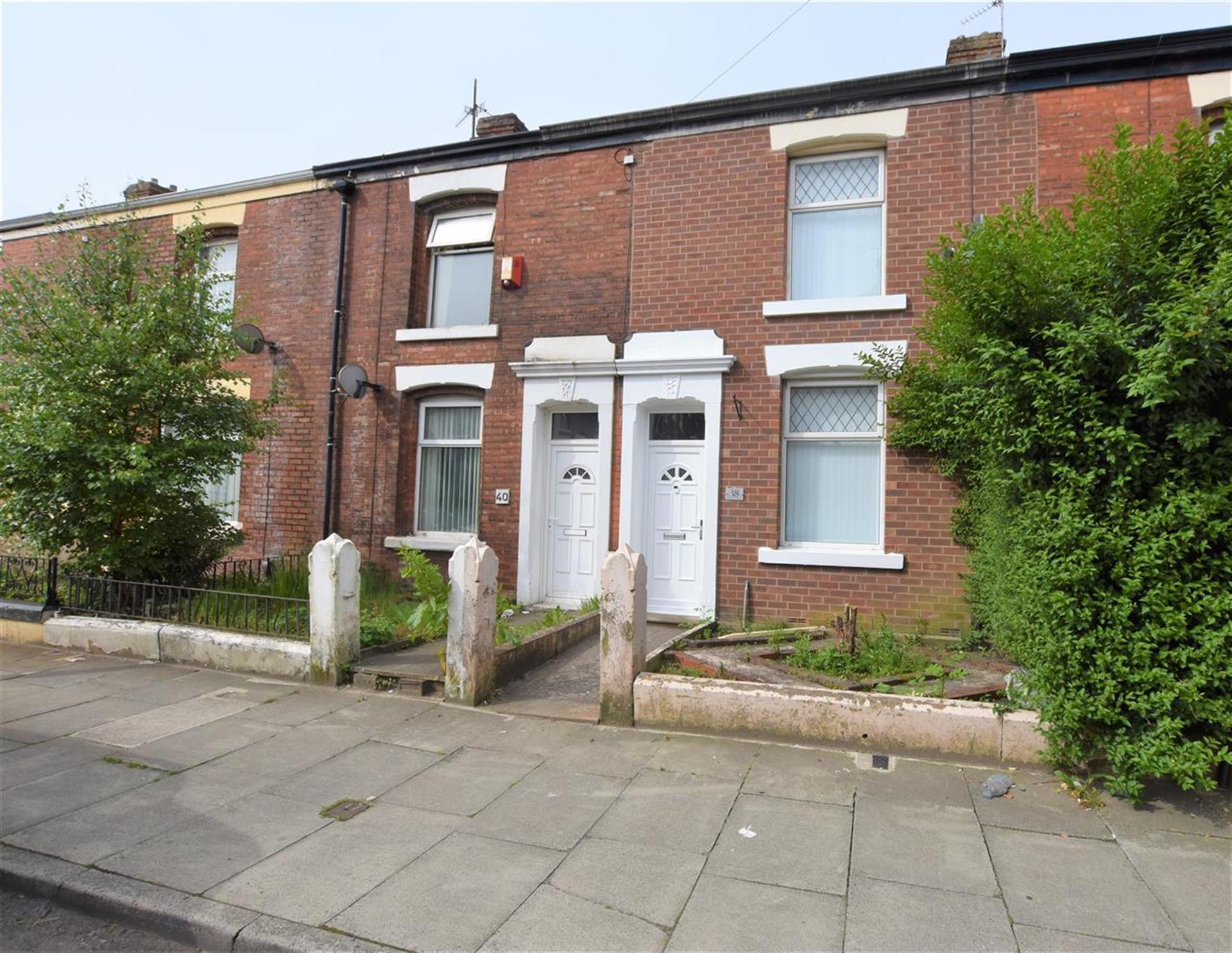 2 Bedroom Terraced House For Sale - Main Picture