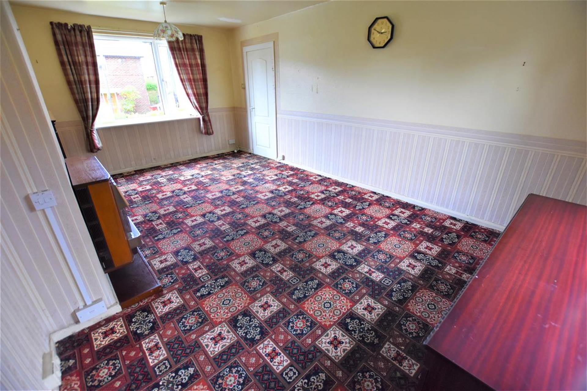 3 Bedroom Semi-detached House For Sale - Reception Room