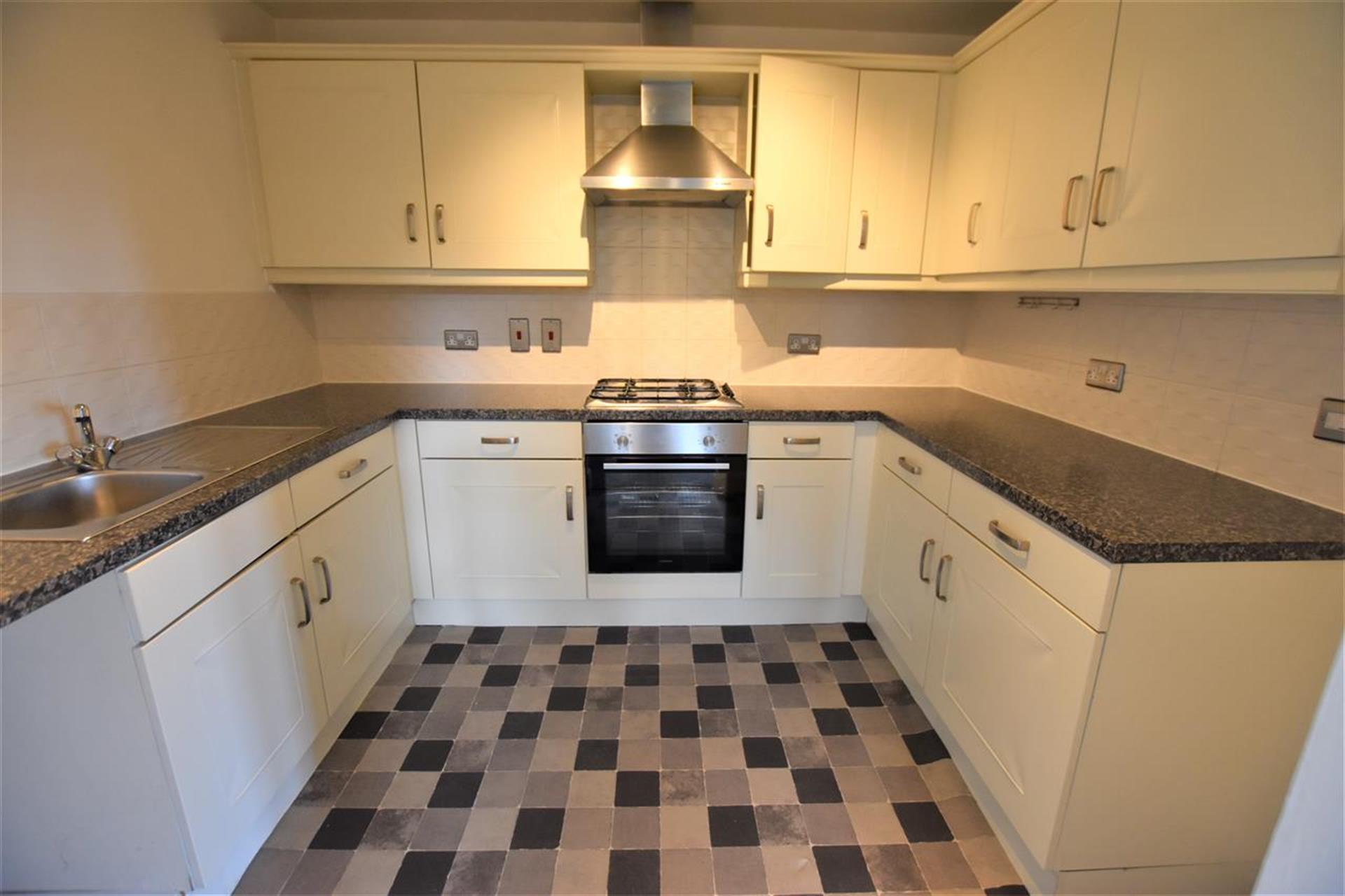 2 Bedroom House For Sale - Kitchen