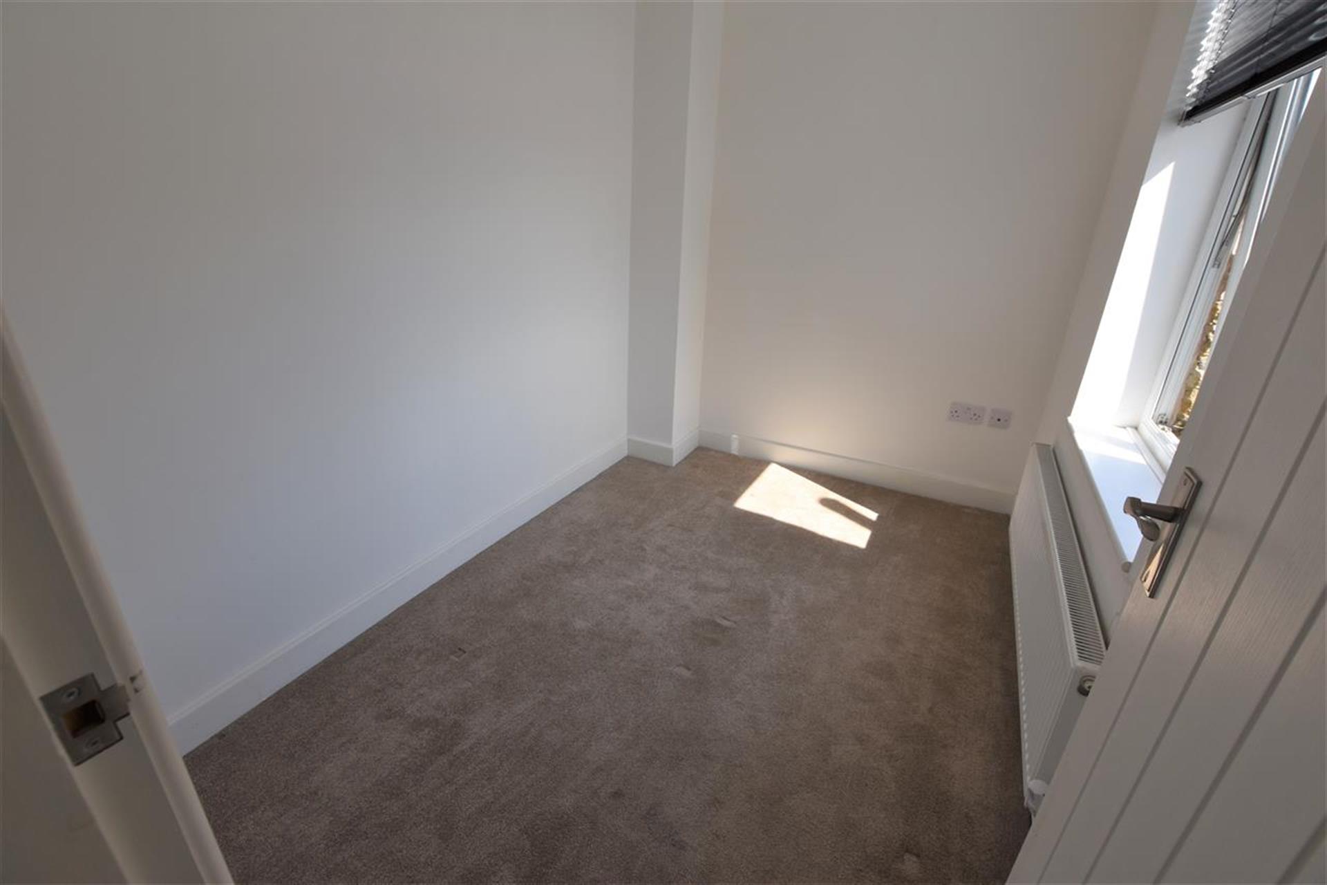 3 Bedroom End Terraced House For Sale - Bedroom Three