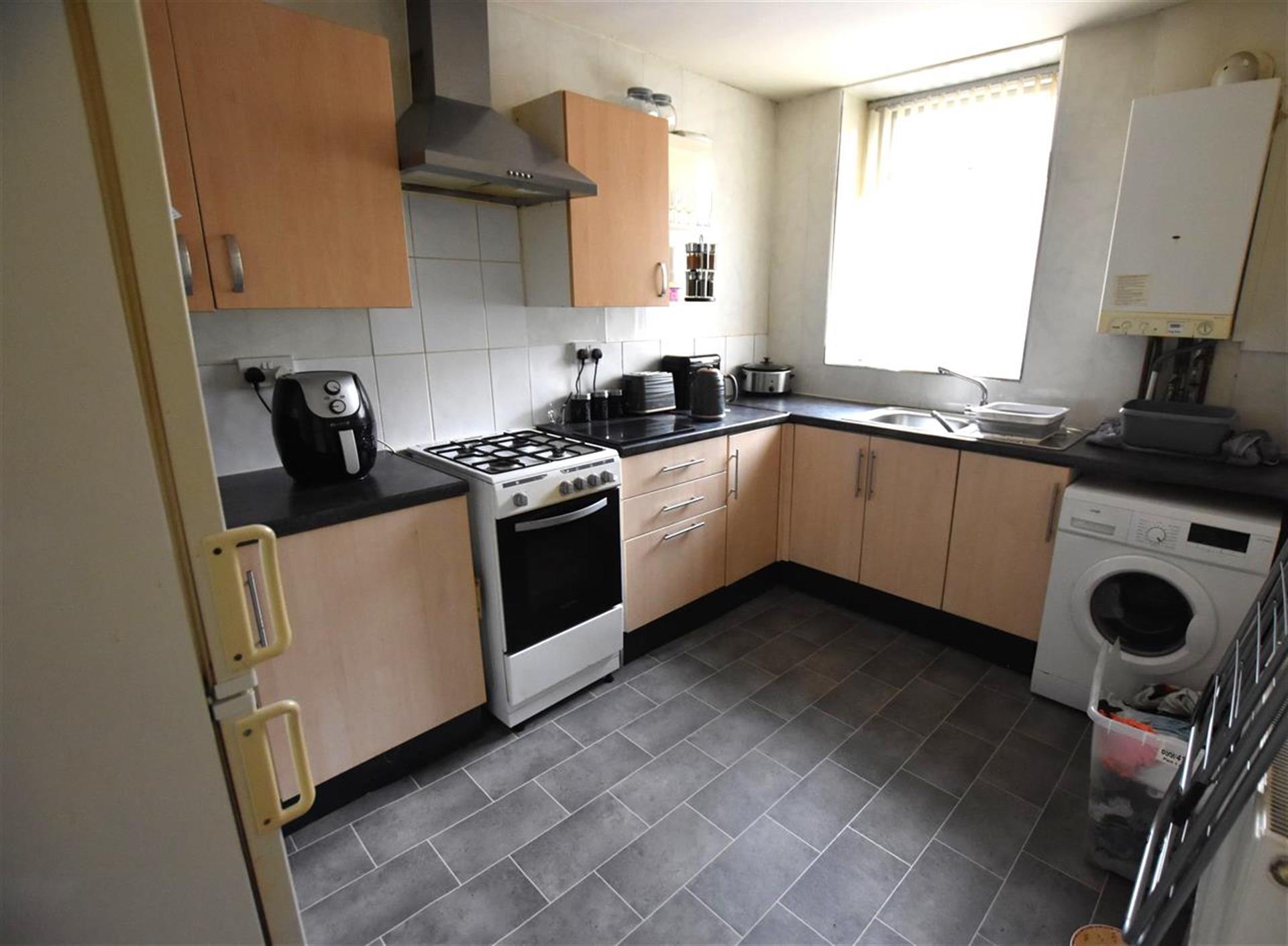 1 Bedroom Apartment Flat / Apartment For Sale - Kitchen