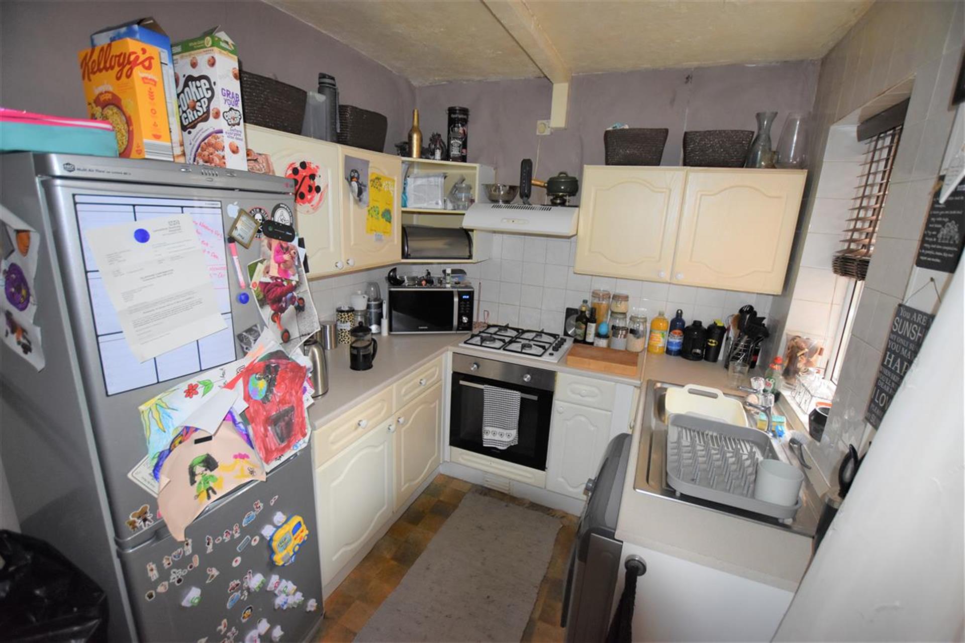 2 Bedroom Terraced House For Sale - Kitchen