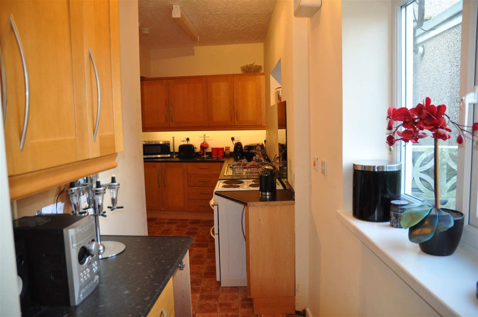 3 bedroom apartment flat/apartment To Let in Holyhead - Property photograph.