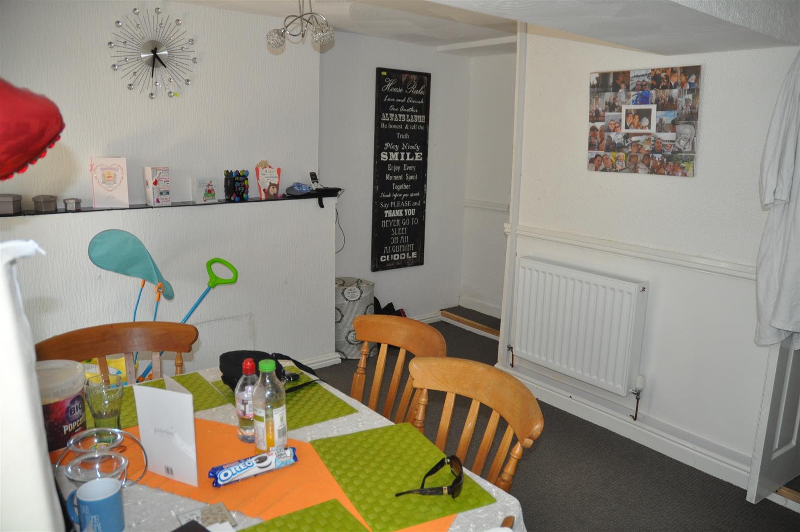 3 bedroom mid terraced house To Let in Holyhead - Image.