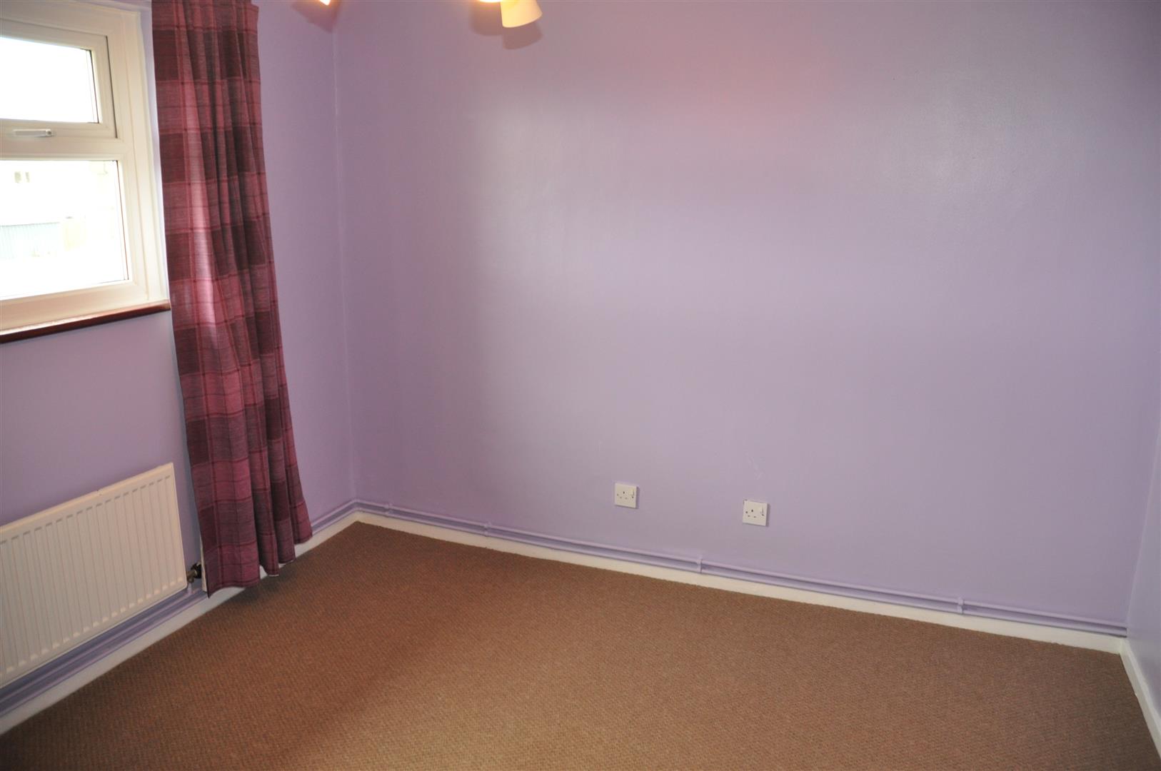 3 bedroom semi-detached house To Let in Holyhead - Image.