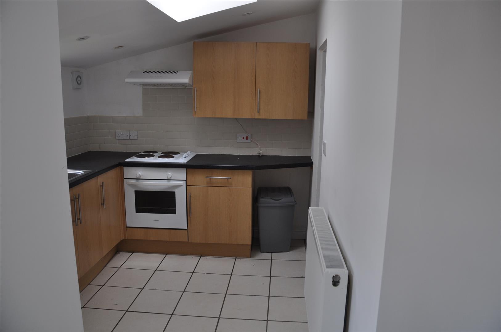 2 bedroom barn conversion house To Let in Holyhead - Property photograph.