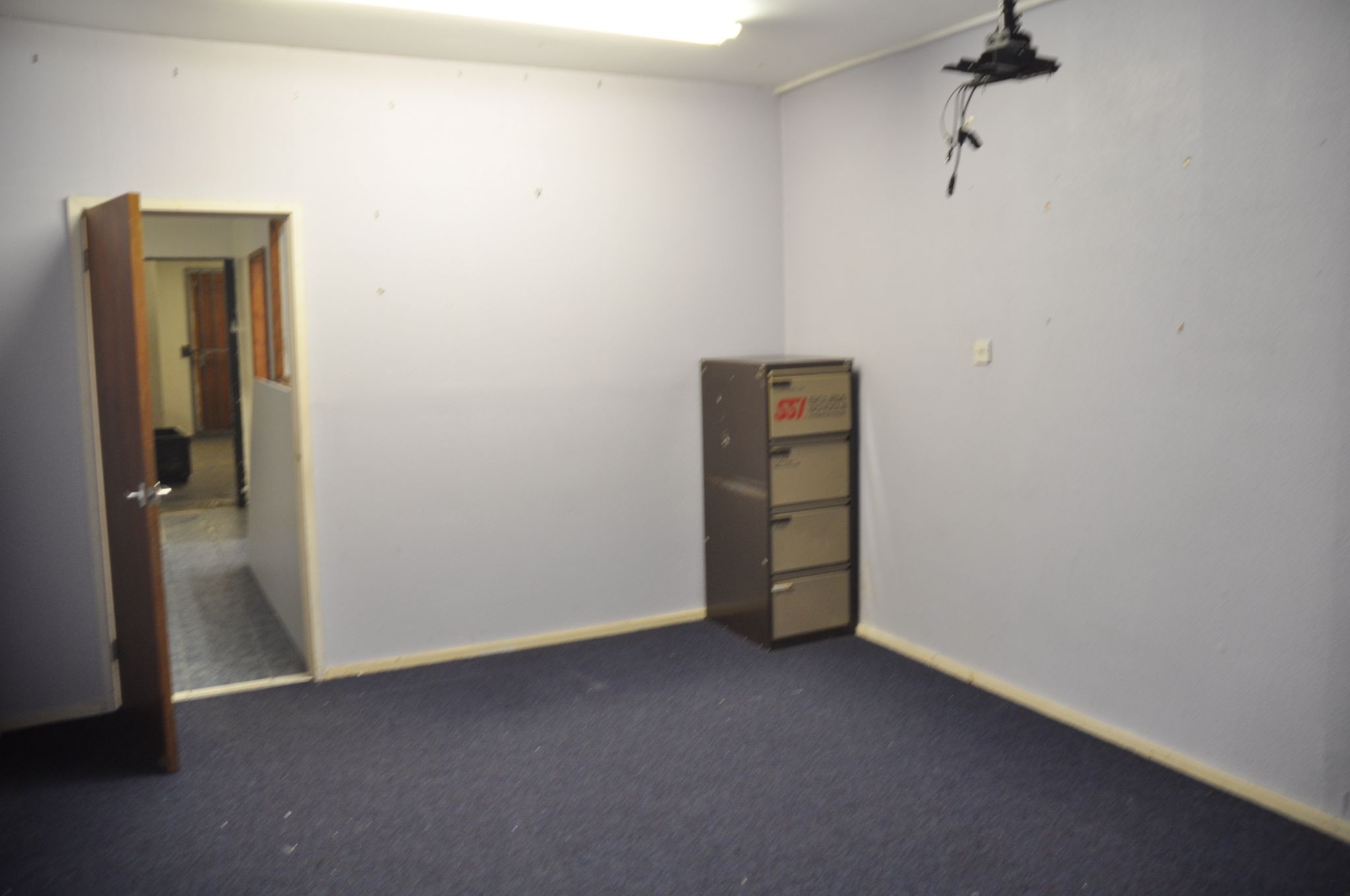 Shop For Sale in Holyhead - Photograph 10.