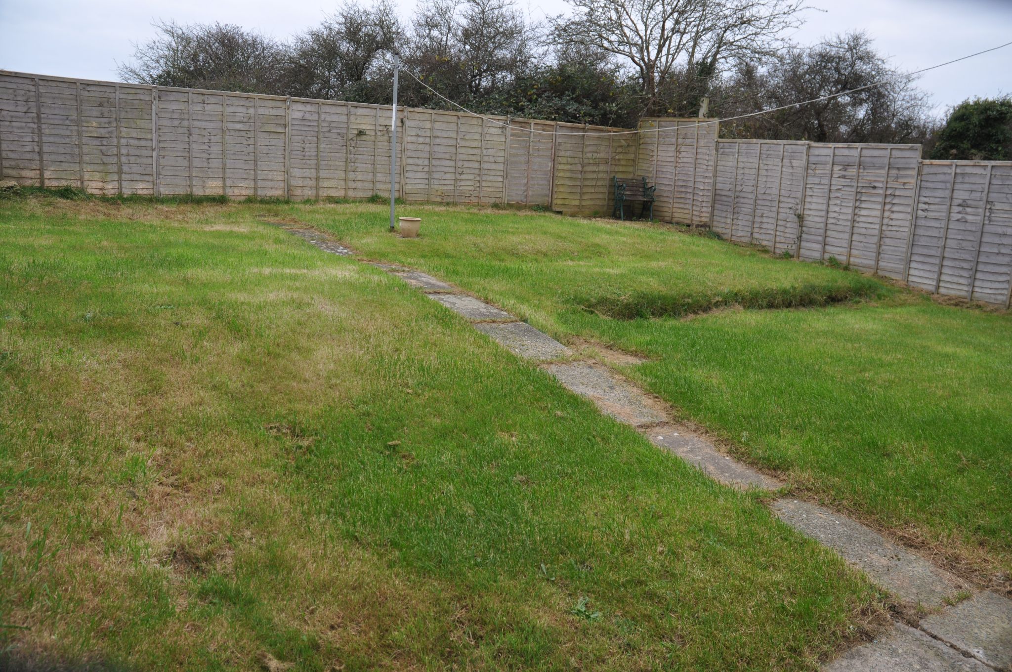 3 bedroom semi-detached house To Let in Holyhead - Photograph 8.