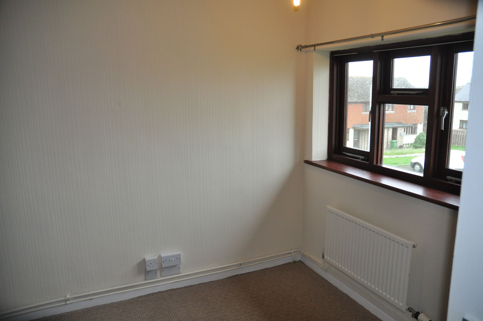 3 bedroom semi-detached house To Let in Holyhead - Photograph 6.