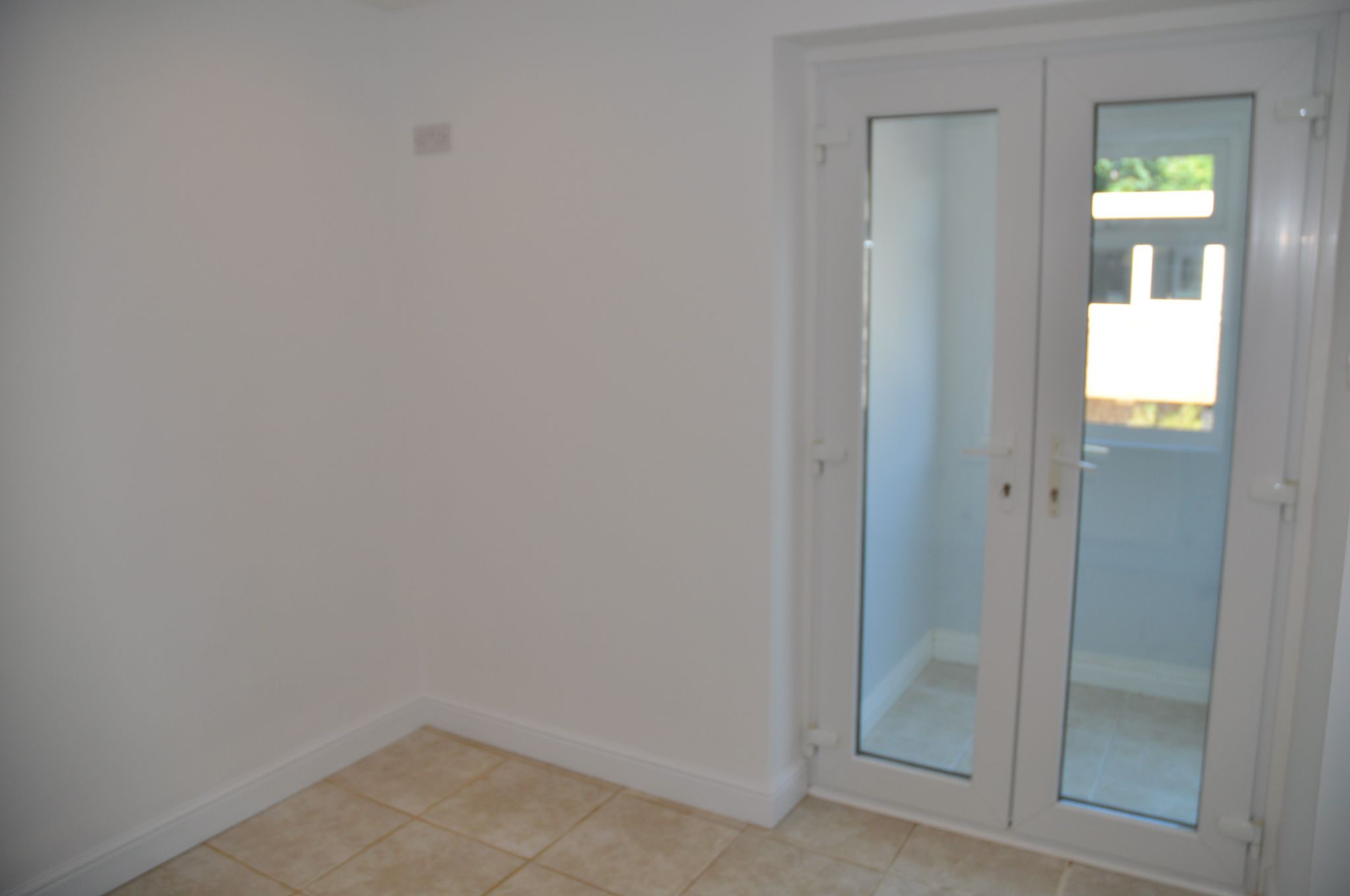 3 bedroom semi-detached house To Let in Holyhead - Photograph 7.
