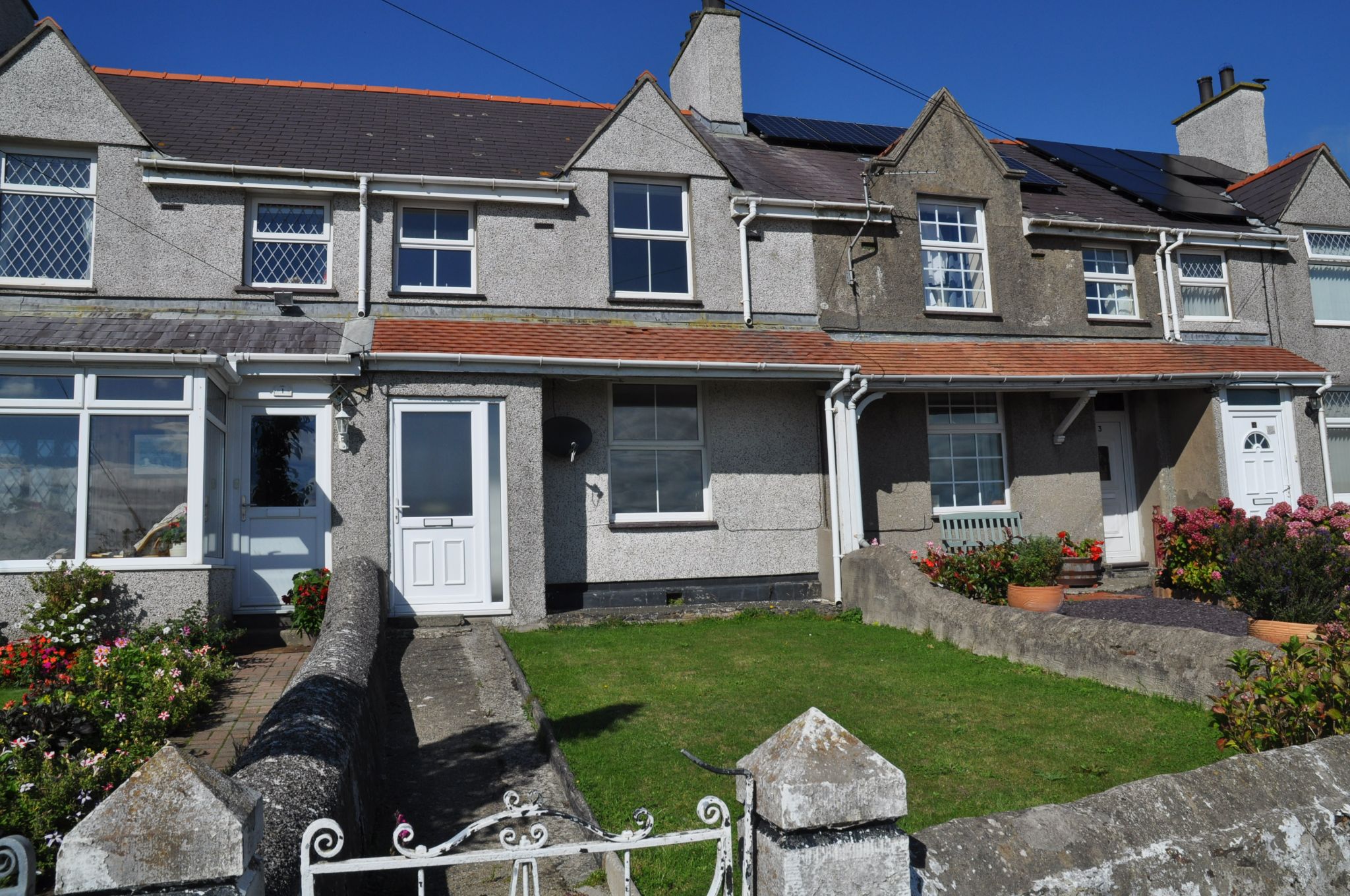 2 bedroom mid terraced house To Let in Llanrhyddlad - Property photograph.