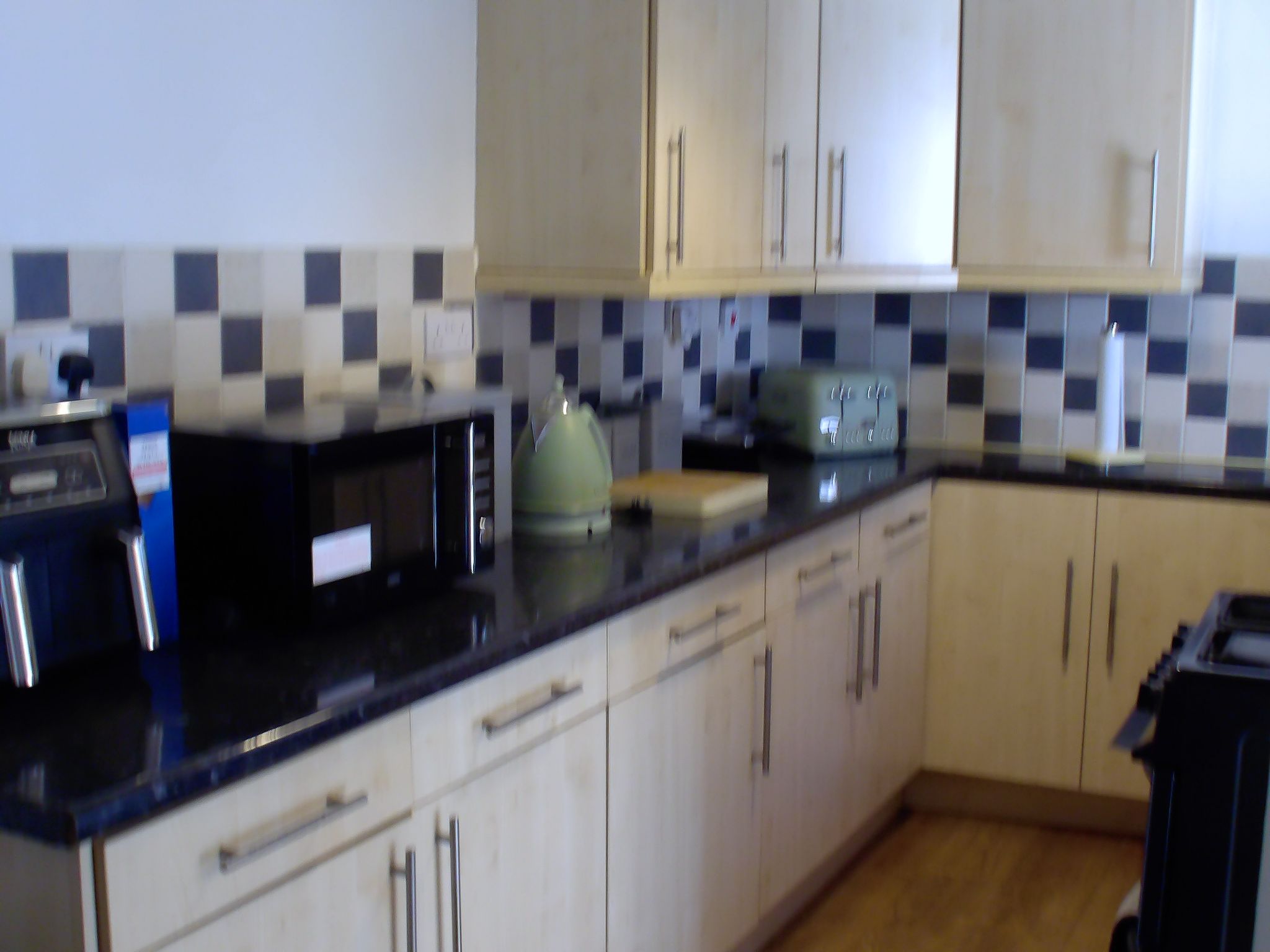 2 bedroom end terraced house Sale Agreed in Holyhead - Photograph 4.
