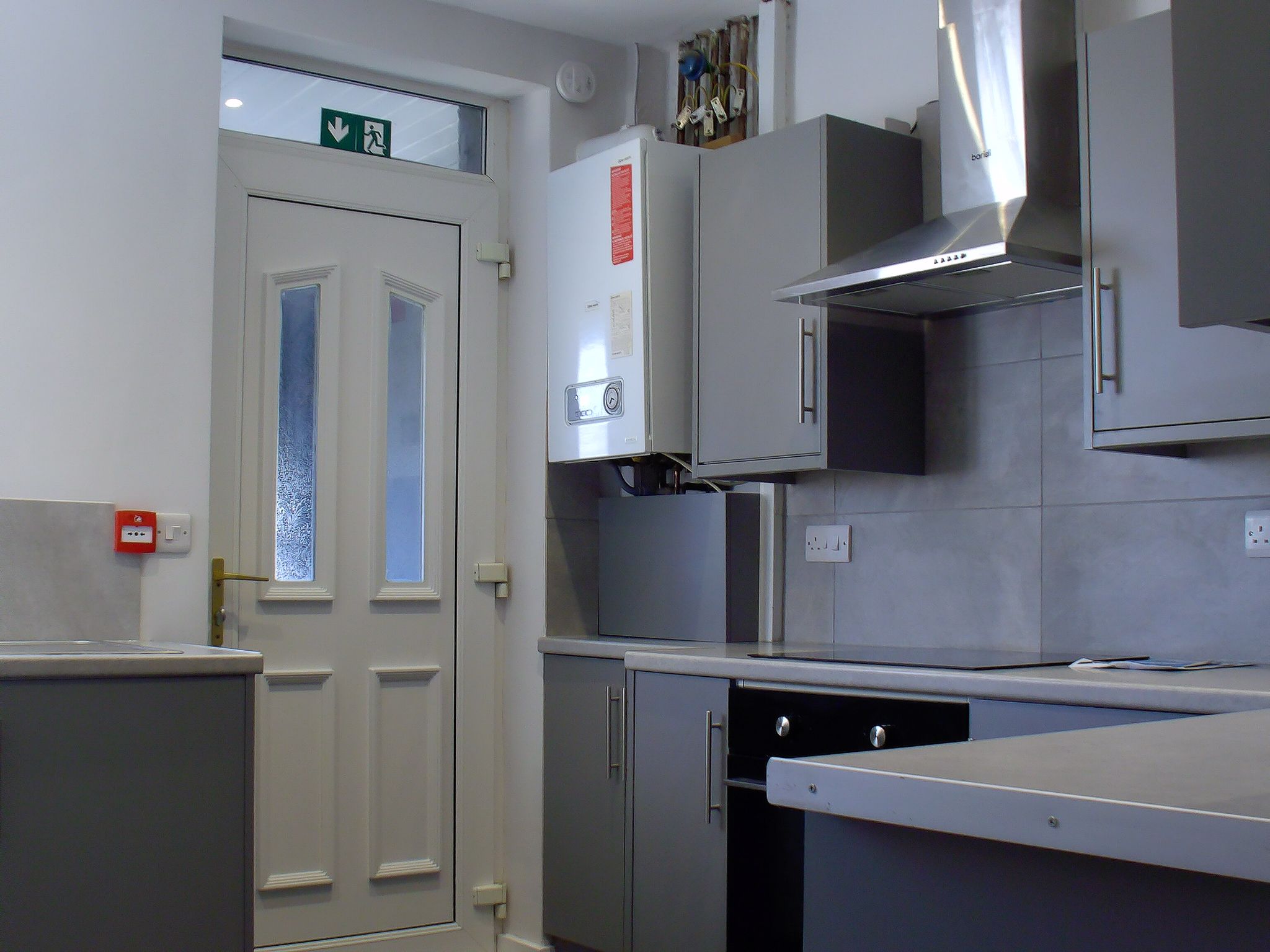 2 bedroom flat flat/apartment To Let in Holyhead - Property photograph.