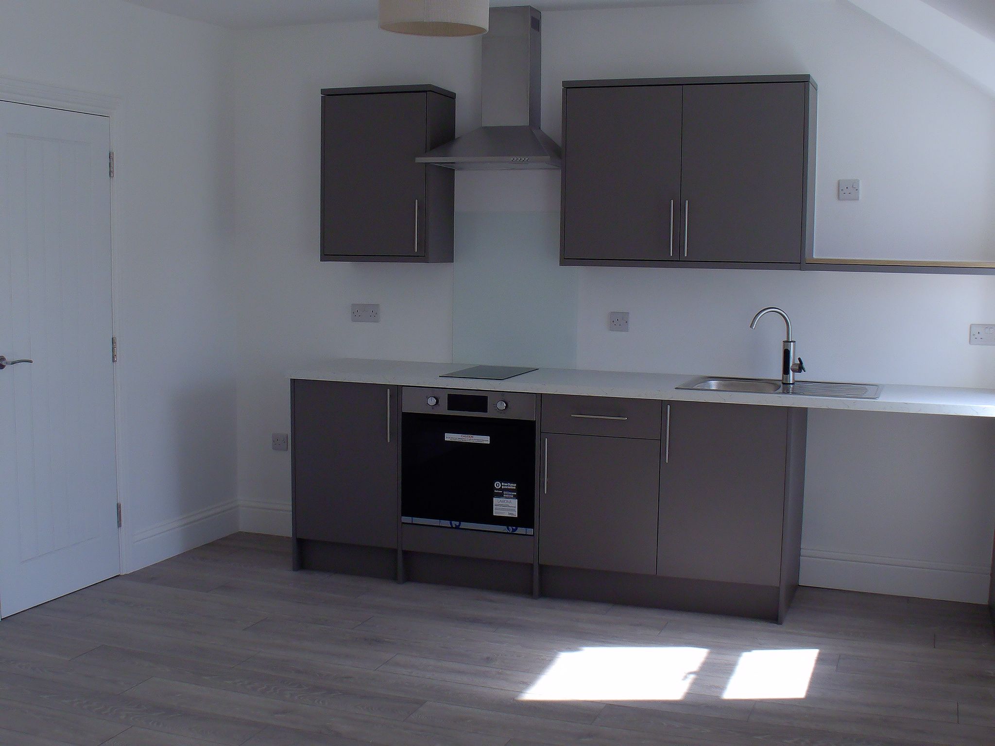 1 bedroom detached bungalow To Let in Llandudno - Property photograph.