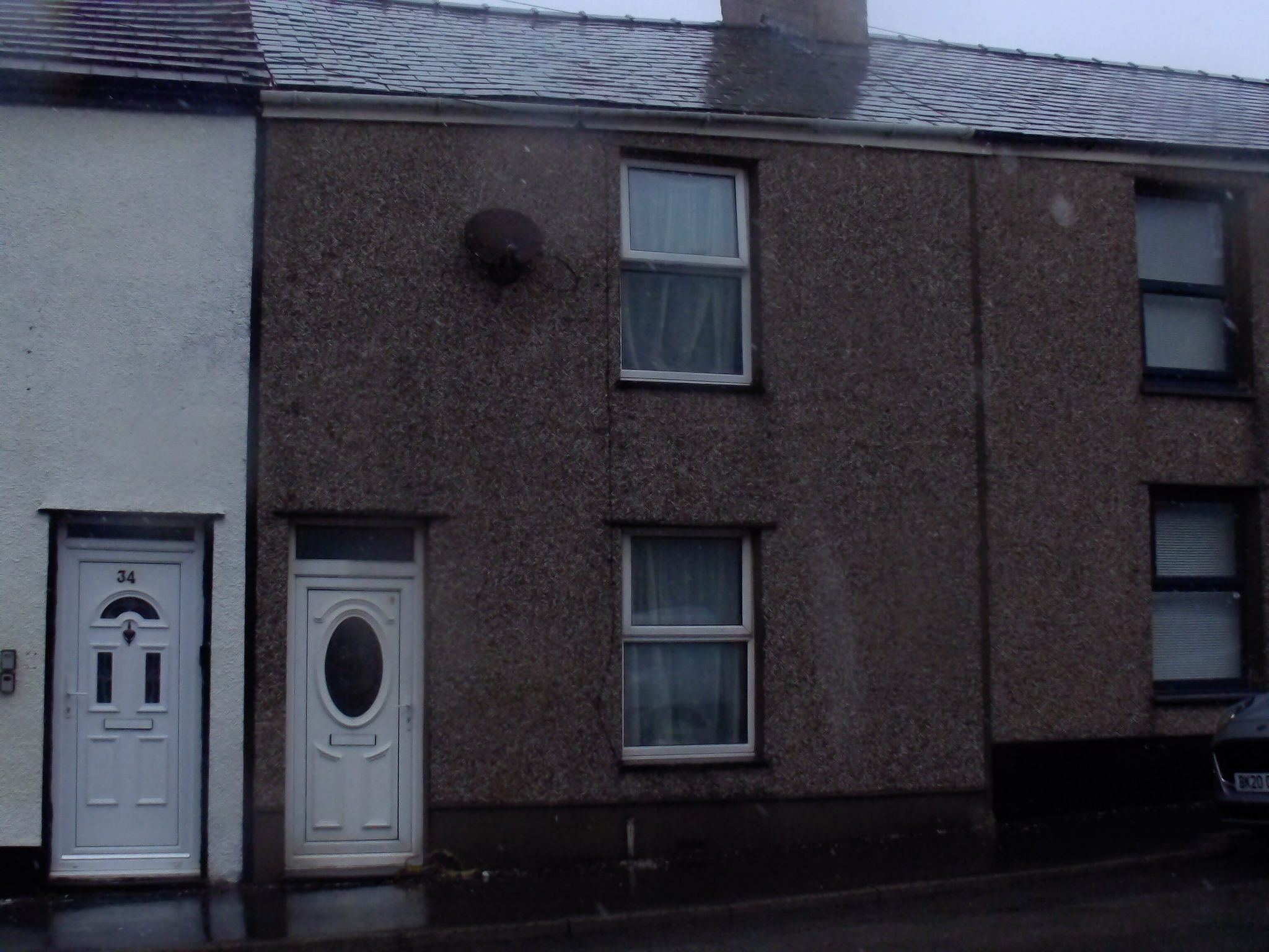 3 bedroom mid terraced house For Sale in Holyhead - Property photograph.